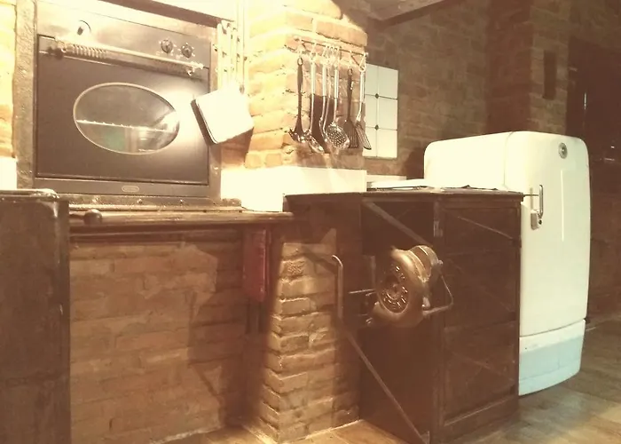 Podere Casina Rossa * פופי